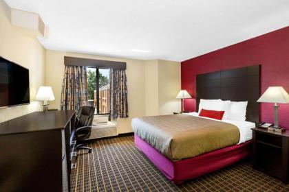 Baymont Inn & Suites by Wyndham Mukwonago - image 8