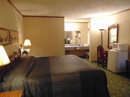 Heritage House Inn - image 10