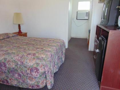 HERITAGE BUDGET INN - image 3