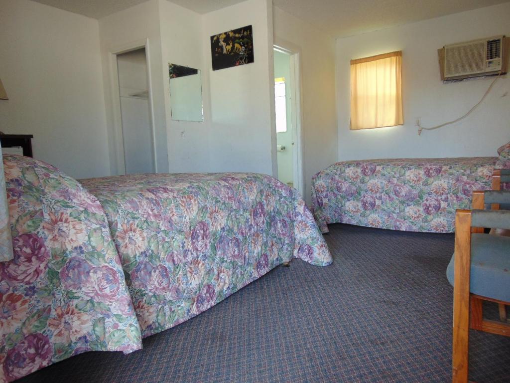HERITAGE BUDGET INN - image 5