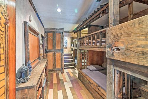 Murphy Castle of Joy on 11 Acres with Hot Tub! - image 4