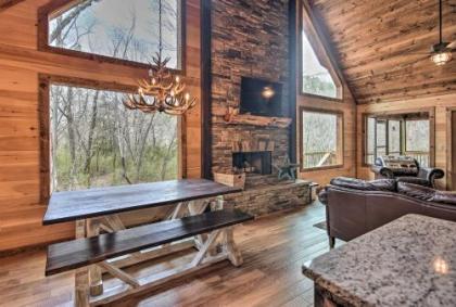 Modern Murphy Cabin with Nottely River Views! - image 3