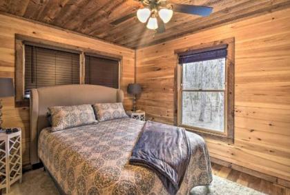 Modern Murphy Cabin with Nottely River Views! - image 5
