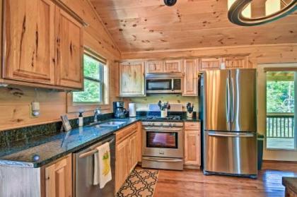 Custom Mtn Cabin by Hiking and Motorcycle Routes! - image 4
