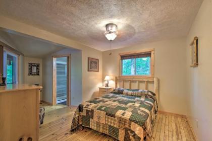 Remodeled Smokies Retreat with Fire Pit and Grill! - image 10