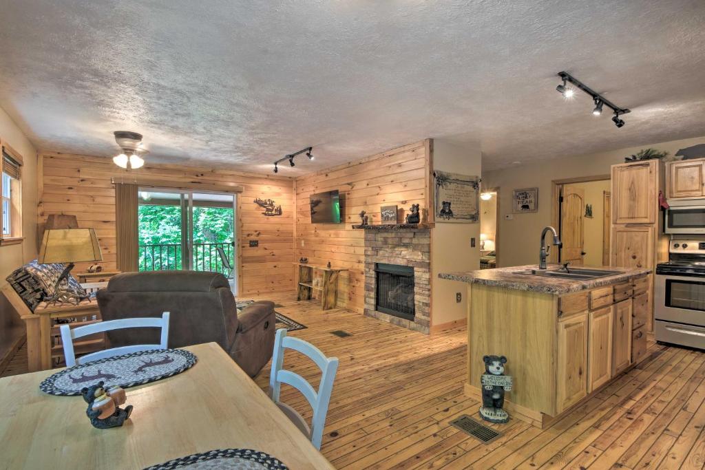 Remodeled Smokies Retreat with Fire Pit and Grill! - image 4