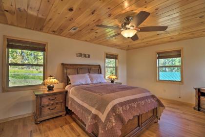 Unparalleled Mtn Views Spacious Cabin in NC! - image 18
