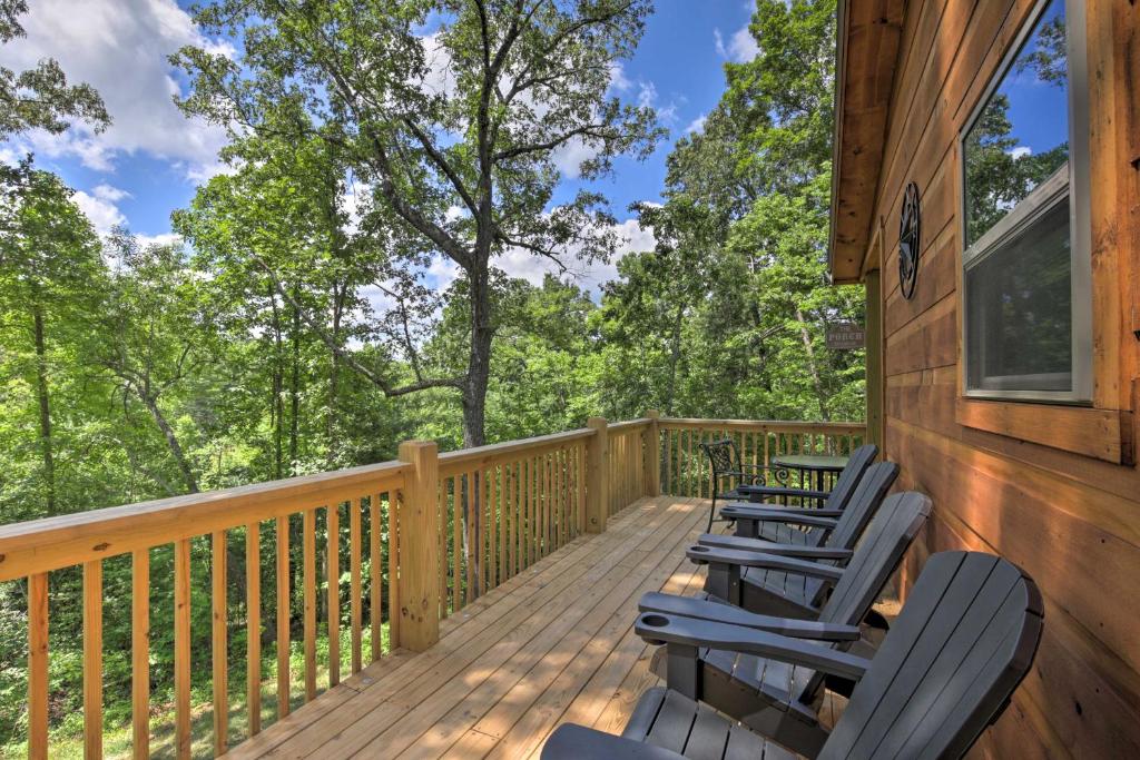 Private Mtn Retreat Less Than 2 Mi to Hiwassee Lake! - main image