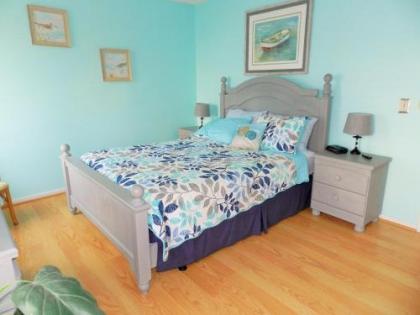 Sunset Square 104 L Home