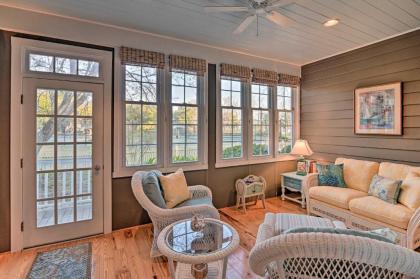 Charming Cottage Near Golf Courses and Marsh Walk! - image 12