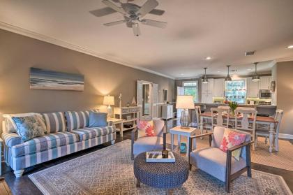 Charming Cottage Near Golf Courses and Marsh Walk! - image 9