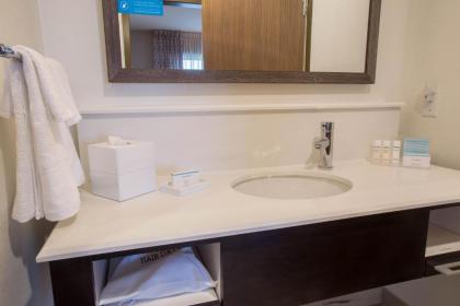 Hampton Inn & Suites Murrieta - image 12