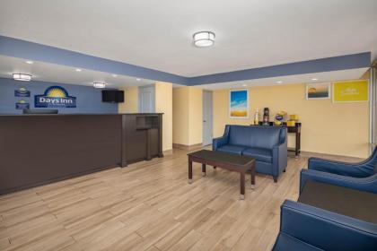 Days Inn by Wyndham Muscle Shoals - image 13