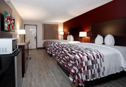 Red Roof Inn Muscle Shoals - image 10