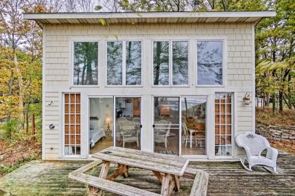 Beachfront Lake michigan Cottage with Fire Pit and Deck