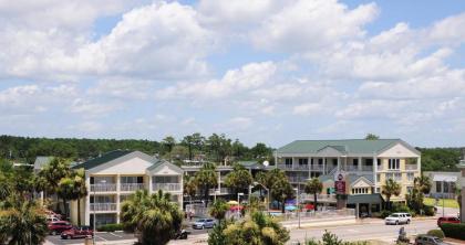 Best Western PLUS - Grand Strand Inn & Suites - image 3