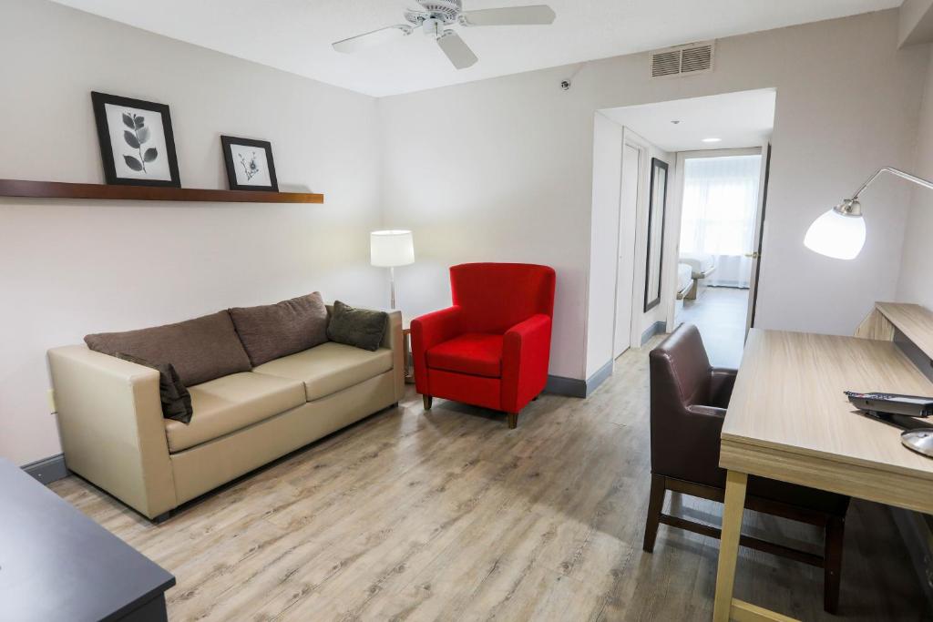 Country Inn & Suites by Radisson Myrtle Beach SC - image 5