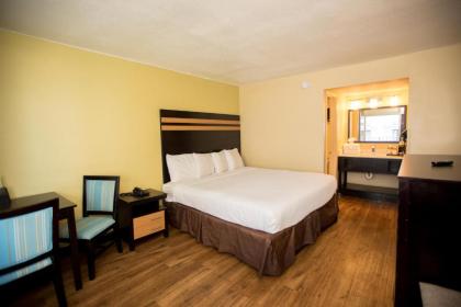 Blu Atlantic Hotel & Suites - image 3