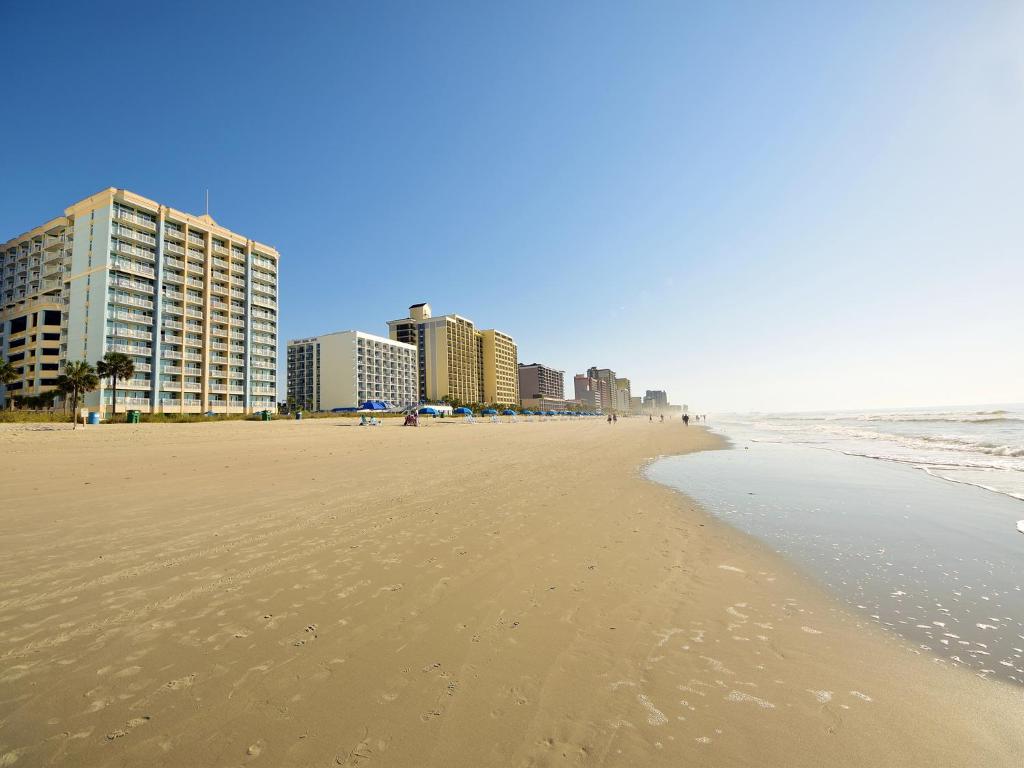 Holiday Sands at South Beach - main image