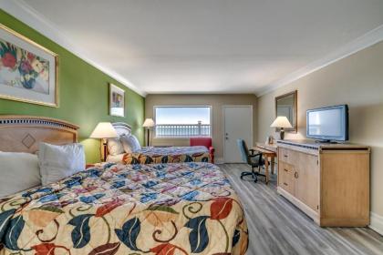 Beachcomber Inn & Suites - image 3