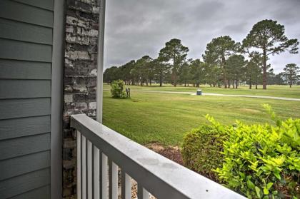 Charming Condo with Pool on myrtlewood Golf Course South Carolina