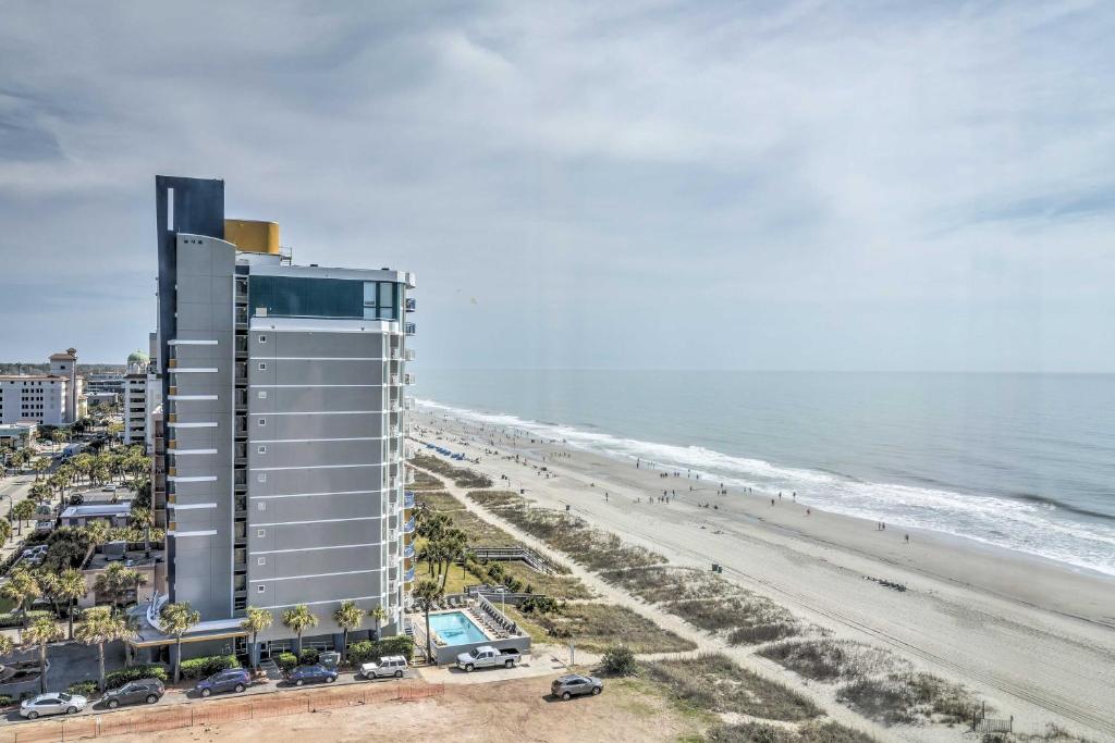 Oceanfront Condo with Beach Access-Walk to Boardwalk - image 3
