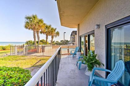 Oceanfront myrtle Beach Condo with Patio and Pools South Carolina