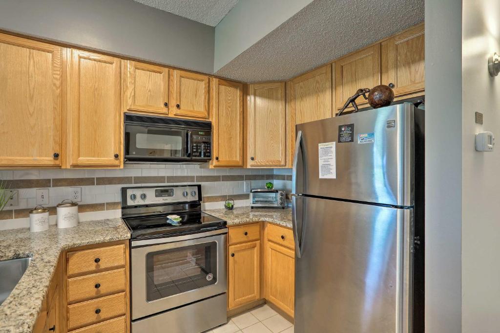 Myrtle Beach Condo on Legends Golf Course with Pool! - image 2