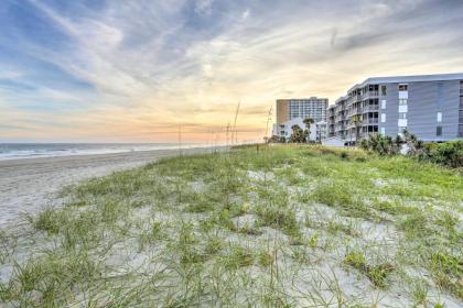 Myrtle Beach Condo with Pool - 1 half Blocks to Beach! - image 4