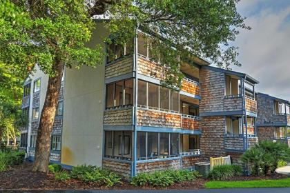 Updated Myrtle Beach Getaway with 2 Community Pools! - image 2