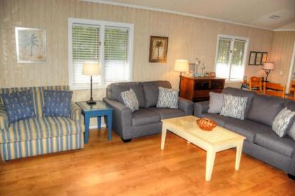 Summer Cottage 14 - image 4