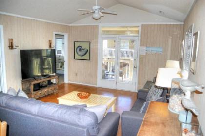 Summer Cottage 14 - image 5