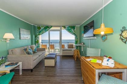 Updated Boardwalk Resort Unit 538 Direct Oceanfront! Sleeps 7