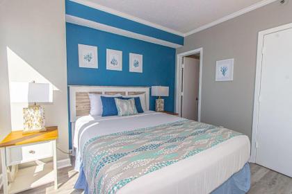 Immaculate 2 Bedroom Apartment with Stunning Views! Palace Resort 2113 - image 9
