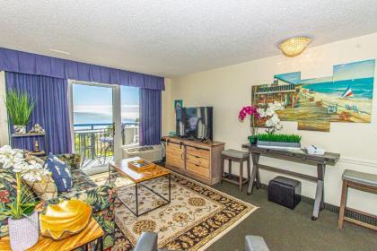 Beautifully Decorated Boardwalk Resort Unit 236 Direct Oceanfront Sleeps 8