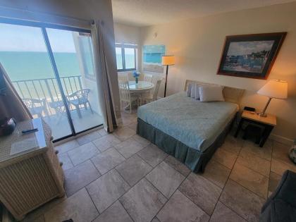 Direct Oceanfront Queen Suite with Endless Views Palace Resort 1002 South Carolina