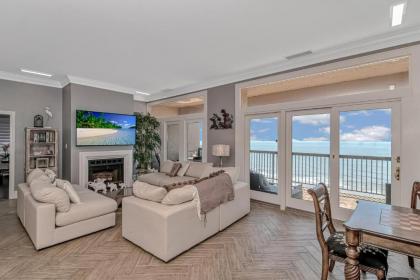Penthouse Luxury Oceanfront Condo 3 Bedrooms 3 Bathrooms Ocean Dunes tower 1 Unit 4155 myrtle Beach