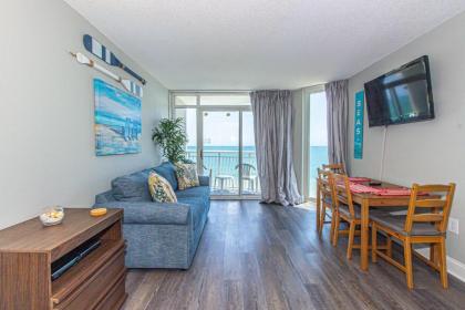 Beautifully Decorated Direct Oceanfront 1 bedroom 1 bath Perfect for 6 Myrtle Beach South Carolina