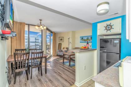 Ocean View Double Suite! Sleeps 4 Meridian Plaza 705