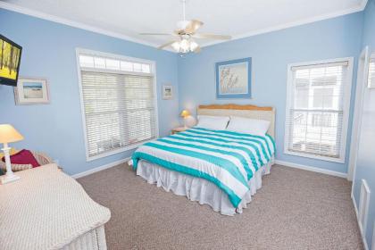 Willow Dunes 15 4BR3BA Walk to Beach House - image 12