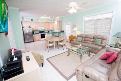 Willow Dunes 15 4BR3BA Walk to Beach House - image 5