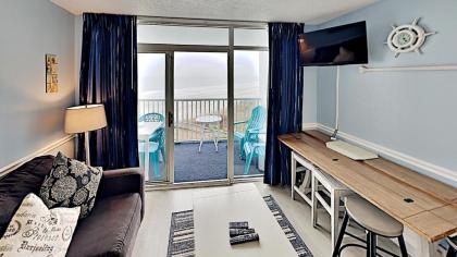 Seawatch North Tower 611 1BR 1BA Oceanfront Condo - image 2