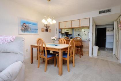Dunes Point F13 2BR 2BA Condo short walk to beach - image 2