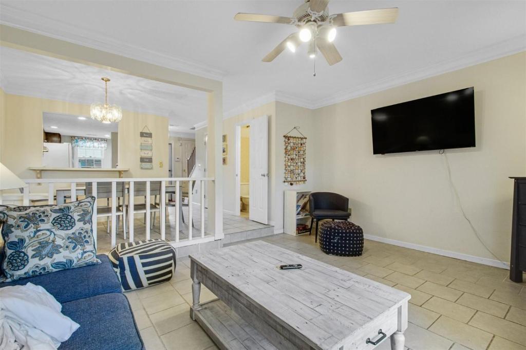 Islander Cay Myrtle Beach Escape - image 3