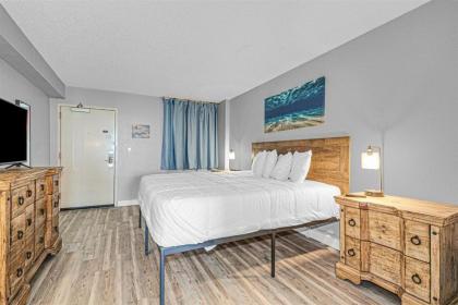 Compass Cove 868 - image 16