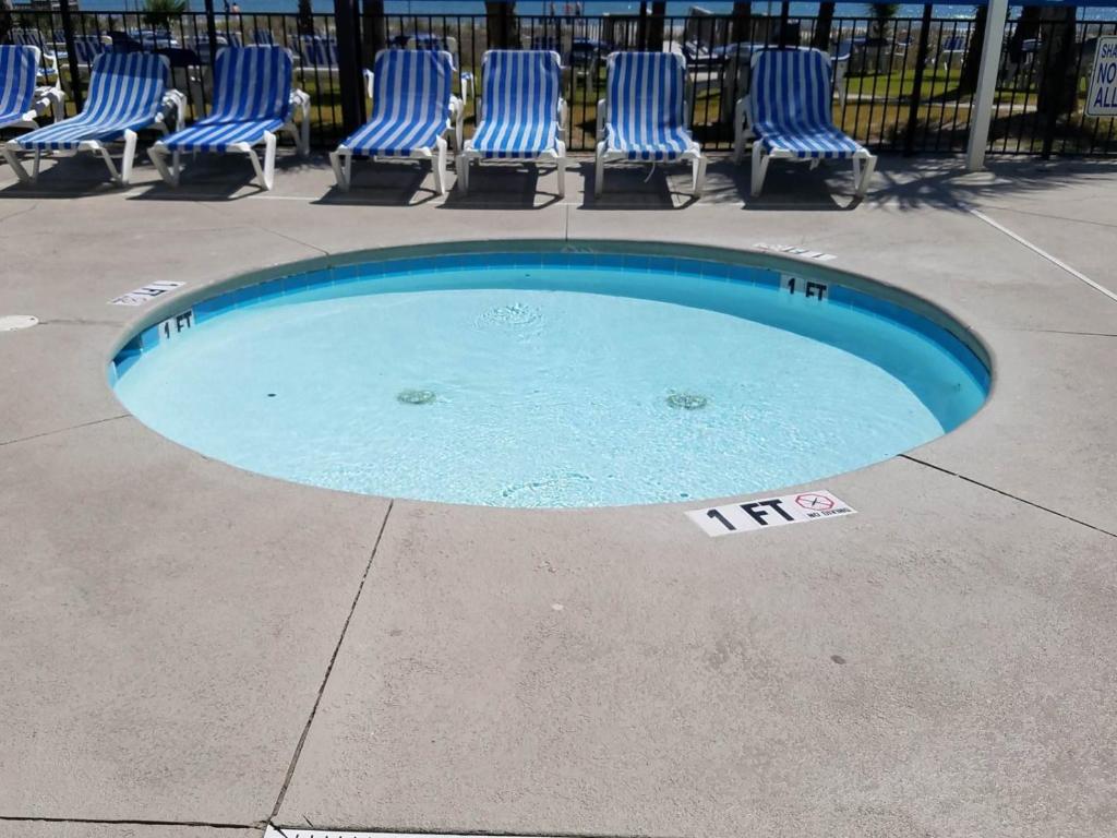 Ocean View Studio King Suite Boardwalk Resort Unit 540 Sleeps 2 - image 5