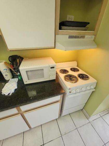 Ocean View Studio King Suite Boardwalk Resort Unit 540 Sleeps 2 - image 9