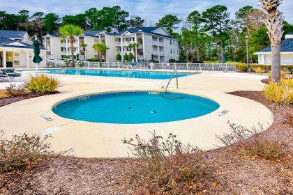 River Oaks Retreat - image 3