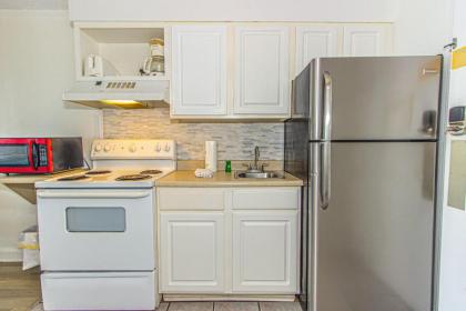 Sea Mist Resort 51205 Double Beds Full Kitchen! - image 11