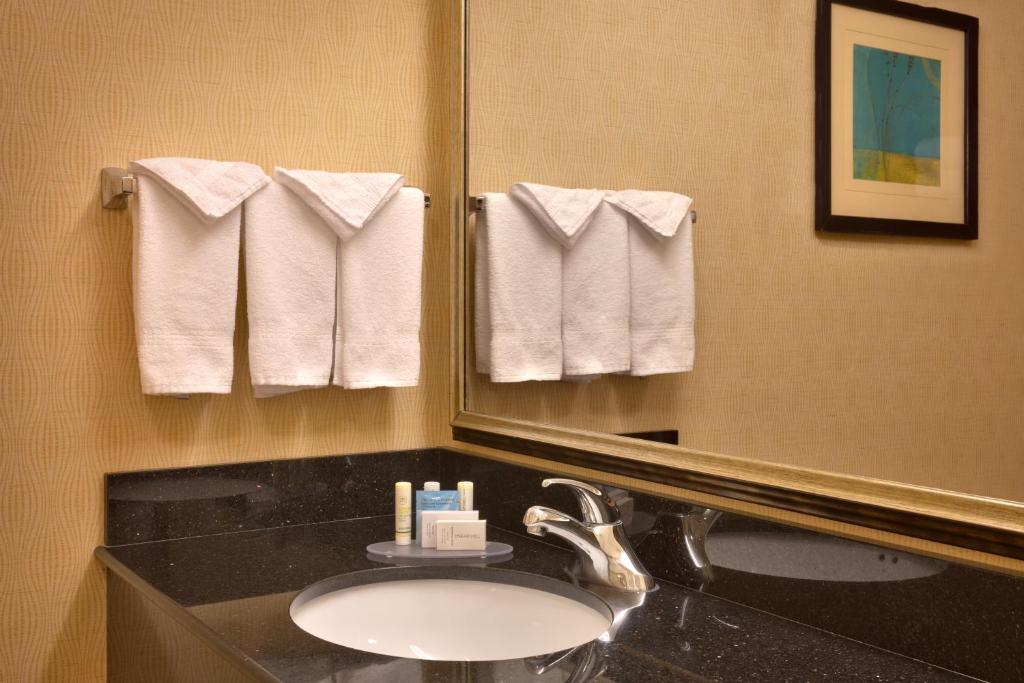 Fairfield Inn & Suites Boise Nampa - image 3